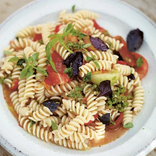 Jamie Oliver: pasta met tomaten