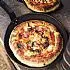 Jamie Oliver: pan pizza