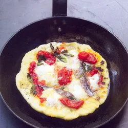Tip: Pan pizza met tomaat en mozzarella