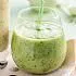 Smoothie van avocado, peer en munt
