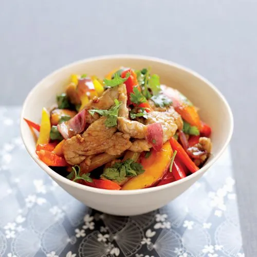 Varkensfilet met zoetzure perziken