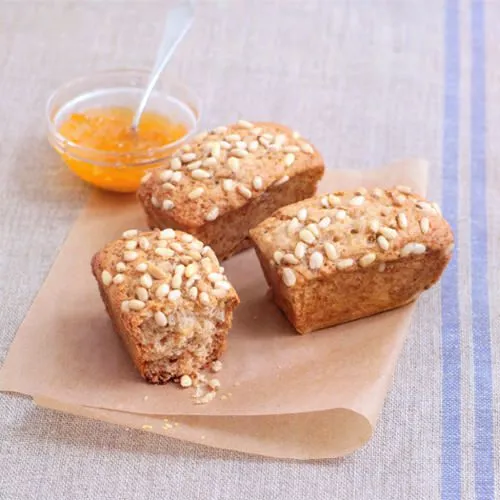 Cakejes met pijnboompitten en honing