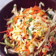Tip: Kipsalade met Chinese kool van Rick Stein