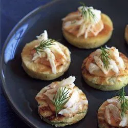 Tip: Kleine blini's met krab en dille