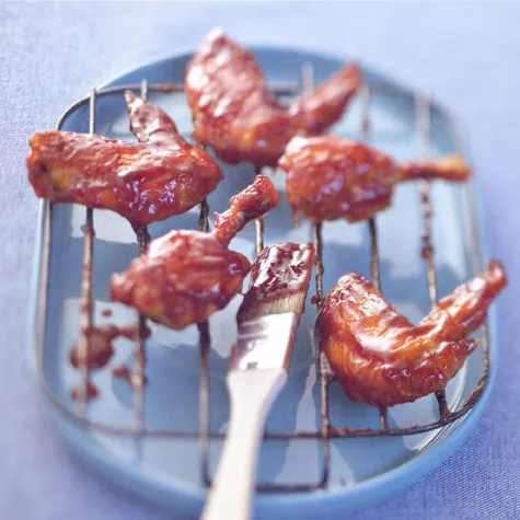 Kippenvleugels met barbecuesaus