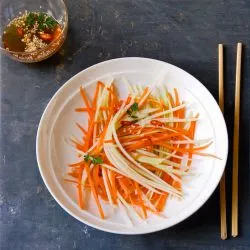 Tip: Thaise salade van papaja en wortel