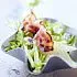 Recept Bleekselderij salade met peer en geroosterd spek