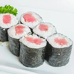 Tip: Mini-maki sushi met tonijn en komkommer
