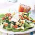 Maaltijdsalade met courgette en camembert