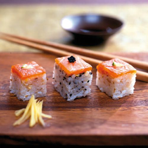 Geperste Sushi Met Gerookte Zalm Of Forel - Recept - Okoko Recepten