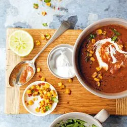 Tip: Bruine bonensoep met gedroogde tomaten