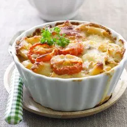 Tip: Macaroni met kaas, prei en tomaten