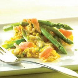 Tip: Roerei met gerookte zalm en asperges