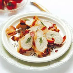 Tip: Gevulde kipfilet omwikkeld met pancetta