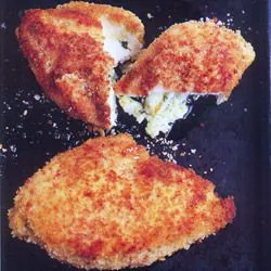 Tip: Gevulde kipfilet met pesto en mozzarella