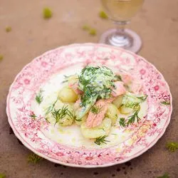 Tip: Jamie Oliver: zalmsalade met krieltjes en munt-dilledressing