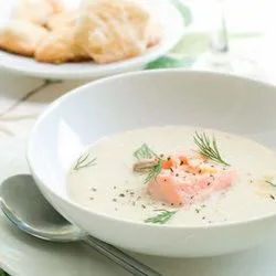 Tip: Venkelsoep met gerookte zalm