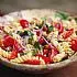 Fusilli met trostomaatjes en olijven