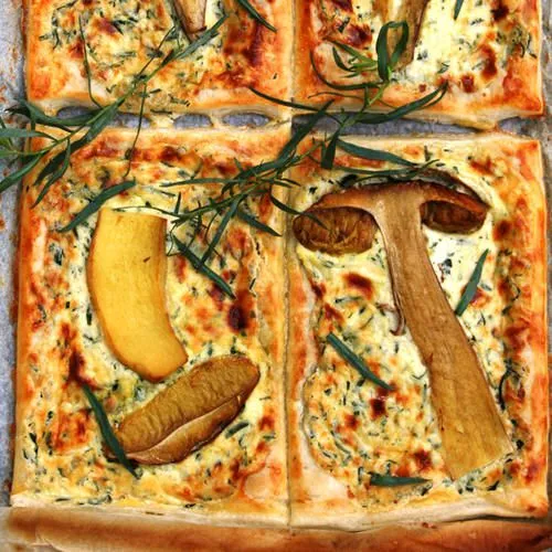 Bladerdeegtaartje van eekhoorntjesbrood en dragon