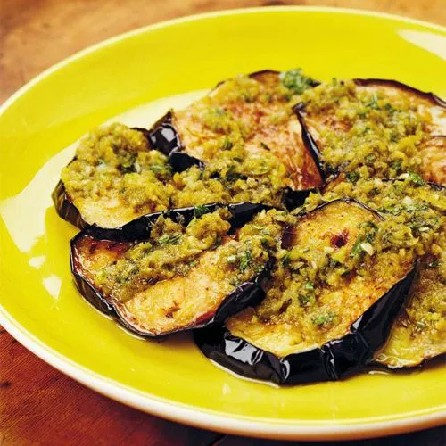 Aubergines met Arabische pesto
