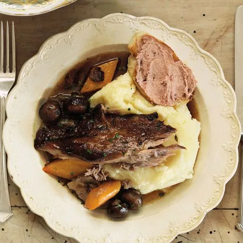 Boeuf bourguignon van kalfsschenkel