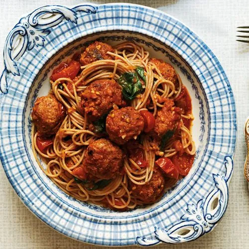 Gehaktballetjes met chorizo en spaghetti