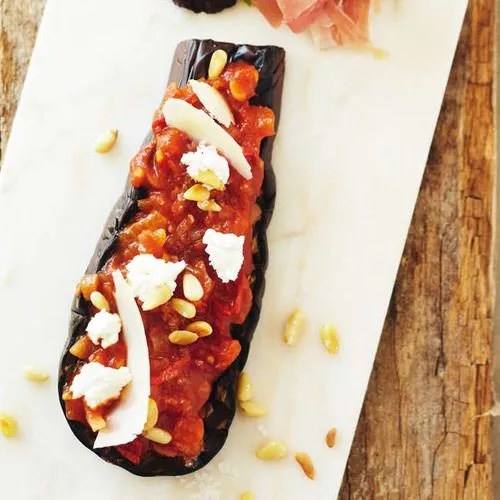 Gegrilde aubergine met tomatencompote