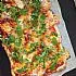 Recept Pizza met prosciutto en bocconcini van Annabel Langbein
