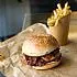 Cheeseburger met bacon en cheddar
