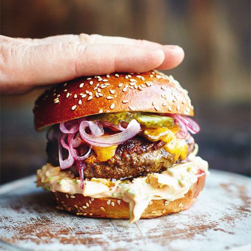 Zijdelings Zeeanemoon Schepsel Jamie Oliver: hamburger - recept - okoko recepten