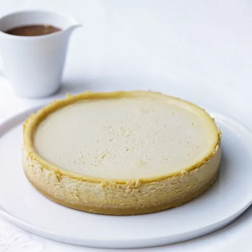 Vanille-cheesecake met karamelsaus