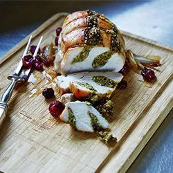 Tip: Kalkoenfilet met walnoten en cranberry's uit de oven