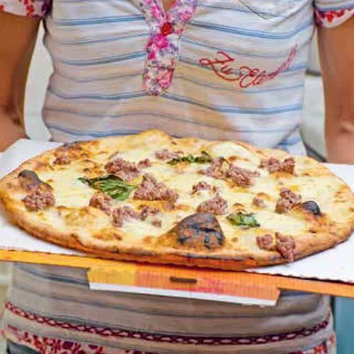 Pizza met gehakt