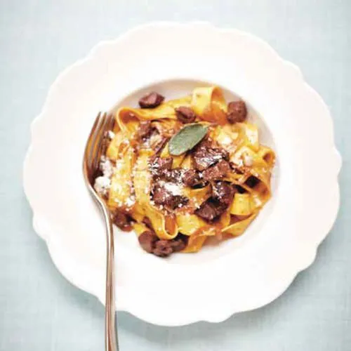 Pappardelle met kippenlevers