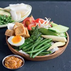 Tip: Gado gado met zelfgemaakte pindasaus