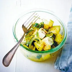 Tip: Courgette salade met feta