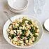 Orecchiette met broccoli en pijnboompitten