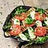 Salade met gegrilde aubergine, tomaat en mozzarella