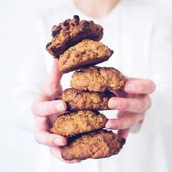 Tip: Havermoutkoekjes met noten en rozijnen