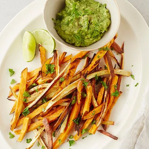 Ovengebakken frietjes met guacamole