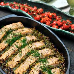 Tip: Zalm met tapenade en kerstomaatjes uit de oven