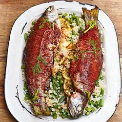 Tip: Kruidige forel met couscous en sperziebonen