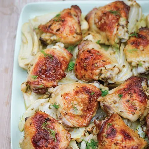 Nigella Lawson: kip uit de oven met sinaasappel en venkel