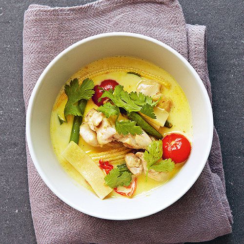 Thaise kipcurry maïs en bamboescheuten - recept - recepten