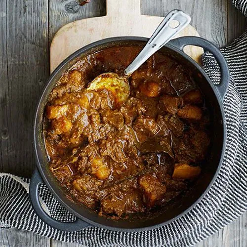 Aardappelcurry met rundvlees
