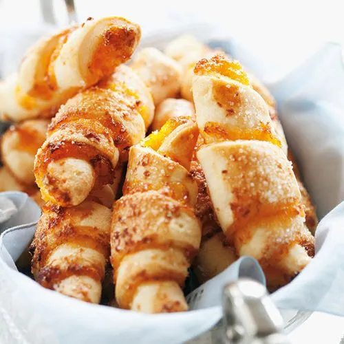 Rugelach met jam en pecannoten