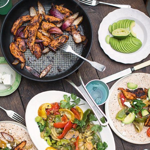 Jamie Oliver fajita's met kip, aubergine en paprika recept okoko