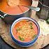Recept Jamie Oliver: tomatensoep met basilicum, cheddar en pasta