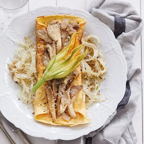 Omelet met oesterzwammen, ui en venkel