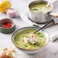 Tip: Maaltijdsoep met broccoli en bleekselderij